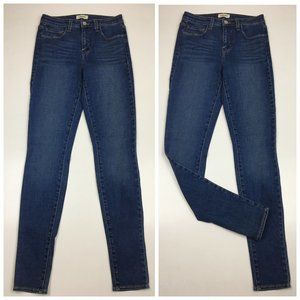 NWOT L'AGENCE MARGUERITE Mirage/Medium Wash Logo Hardware 5 Pocket Skinny Jeans